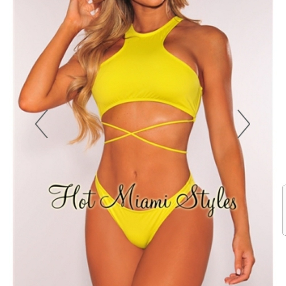 Lace up bikini