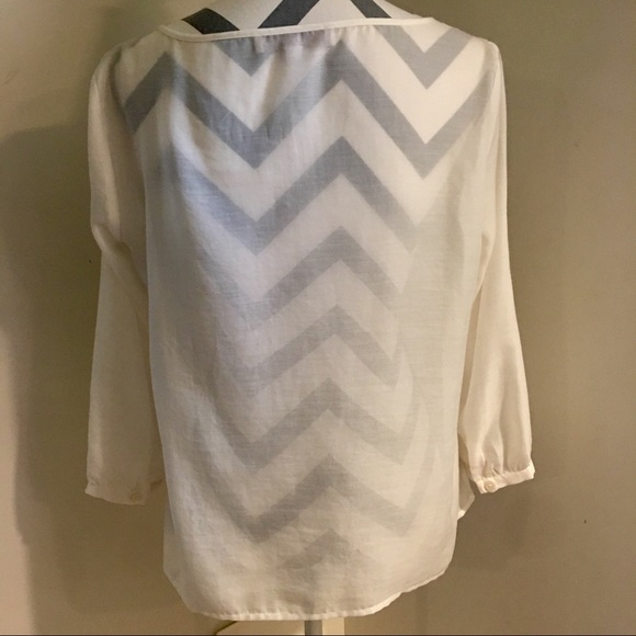 • LOFT • sheer ruffled bib blouse • - Picture 3 of 4