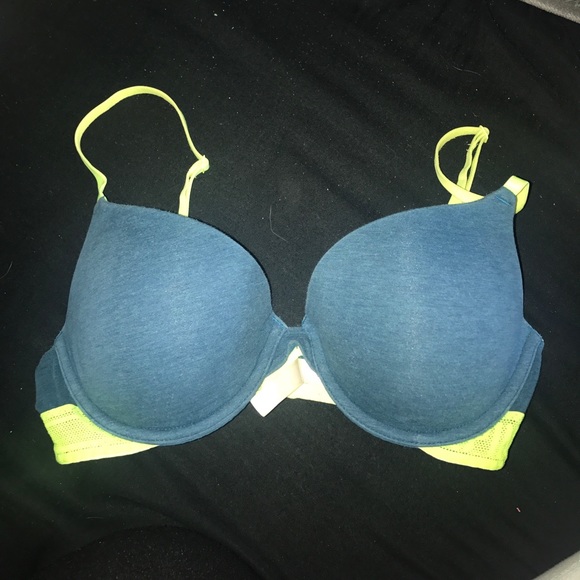 PINK Bra - Picture 3 of 3