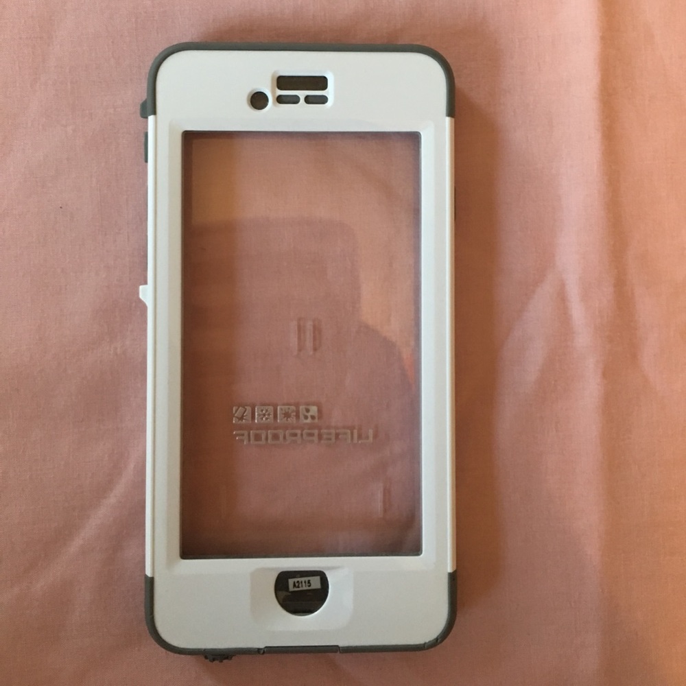 iPhone 6/6s Lifeproof Case