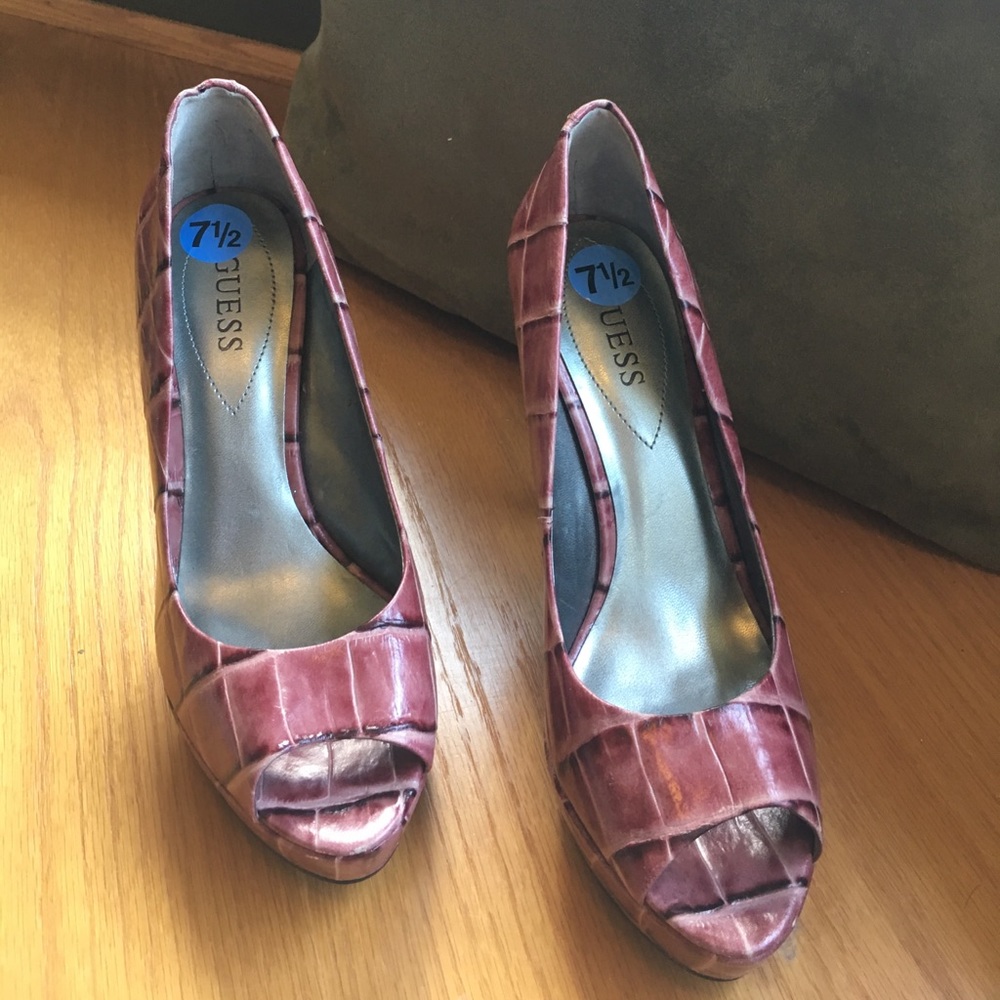 Guess heels
