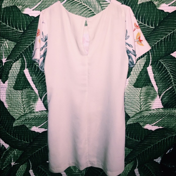 H&M Tropical Dress - Picture 2 of 2