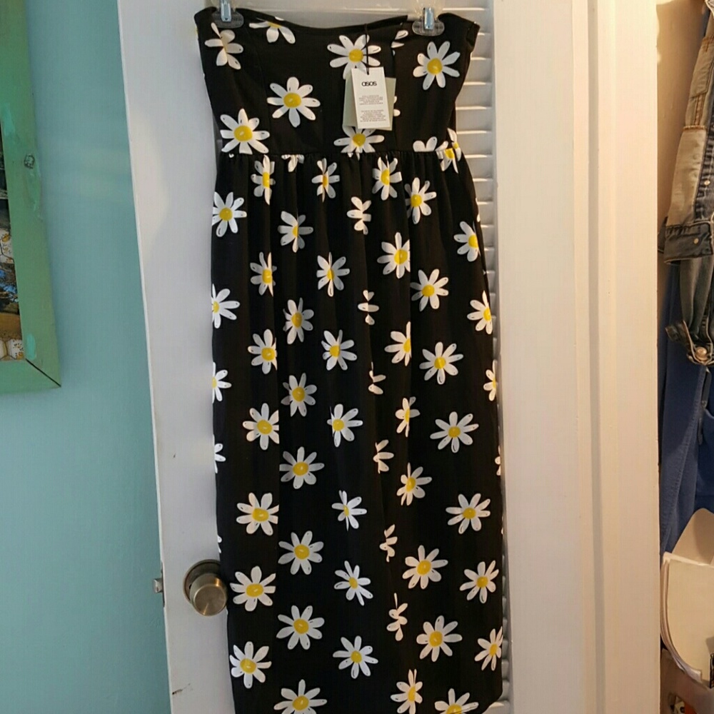 Asos maternity daisy dress size 2