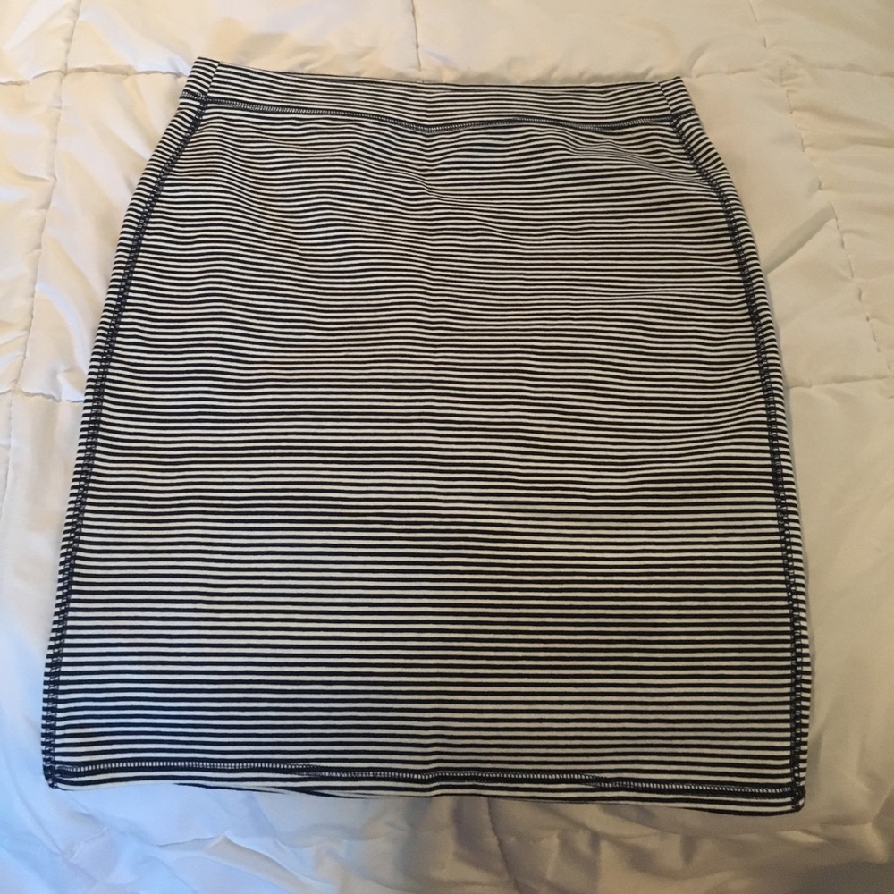 Nautical pencil skirt with stretch!