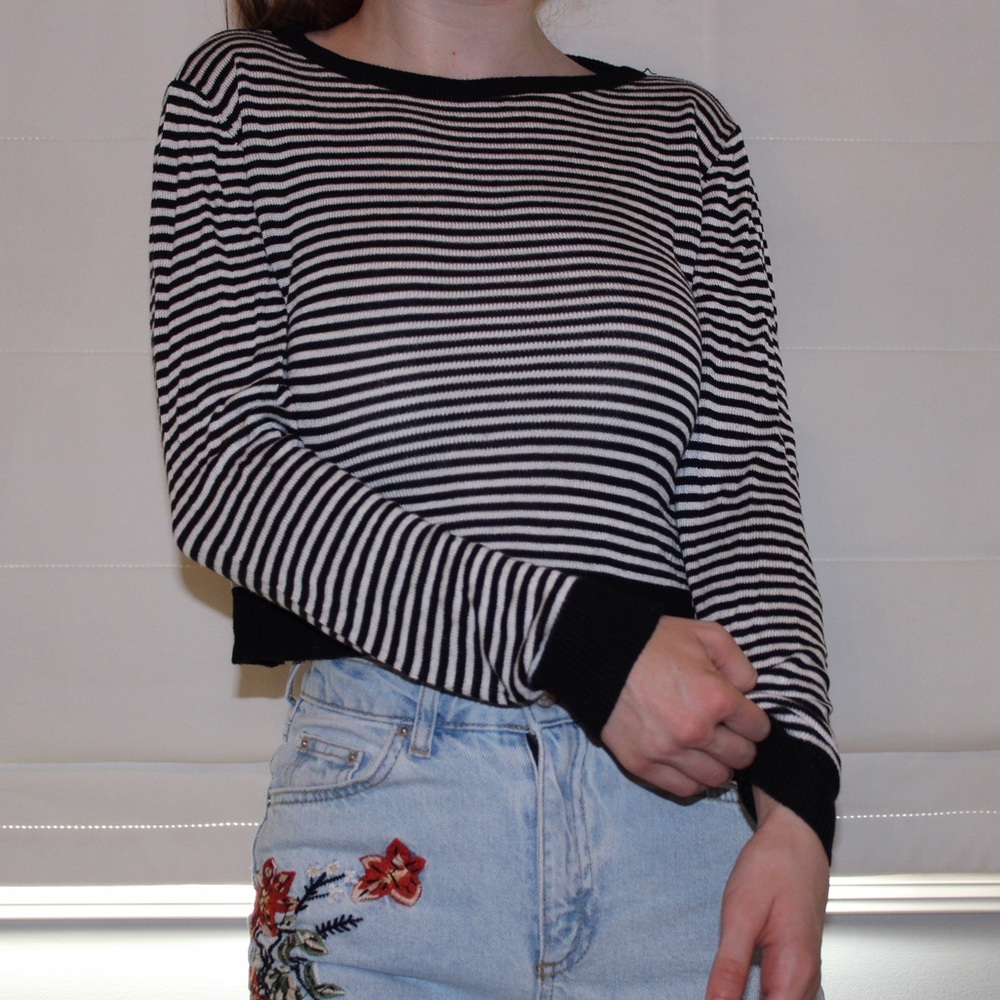lightweight striped Brandy sweater 🍒