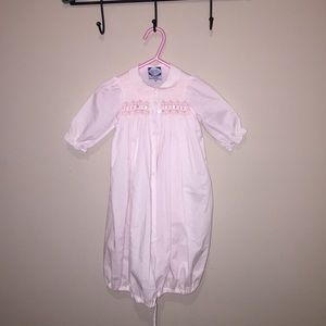 Light pink carriage boutique nb smocked gown