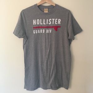 Hollister Tee