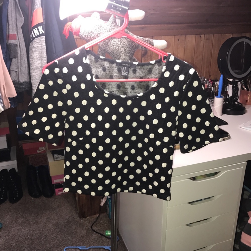 ❌SOLD❌ Forever 21 crop top