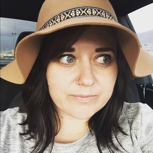 Meet your Posher, Lindsey