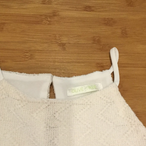 ❌SWAPPED❌ Simple lace dress - Picture 3 of 4