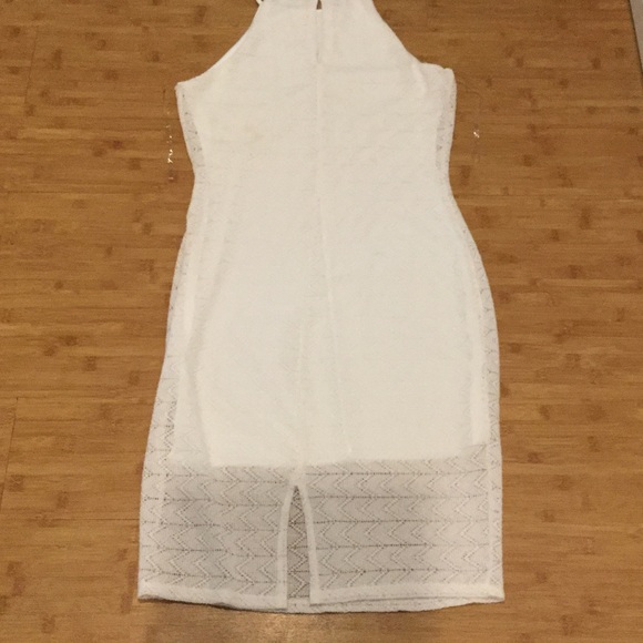 ❌SWAPPED❌ Simple lace dress - Picture 4 of 4