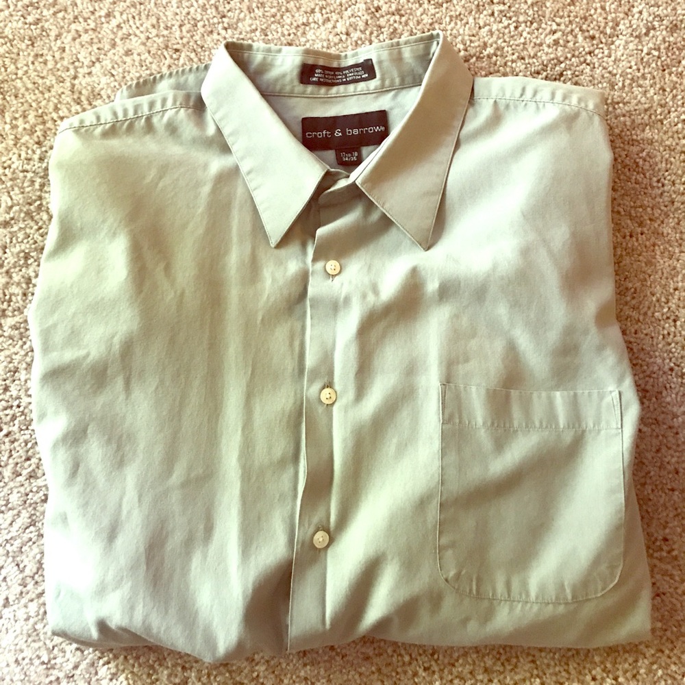 Men's long sleeve dress shirt