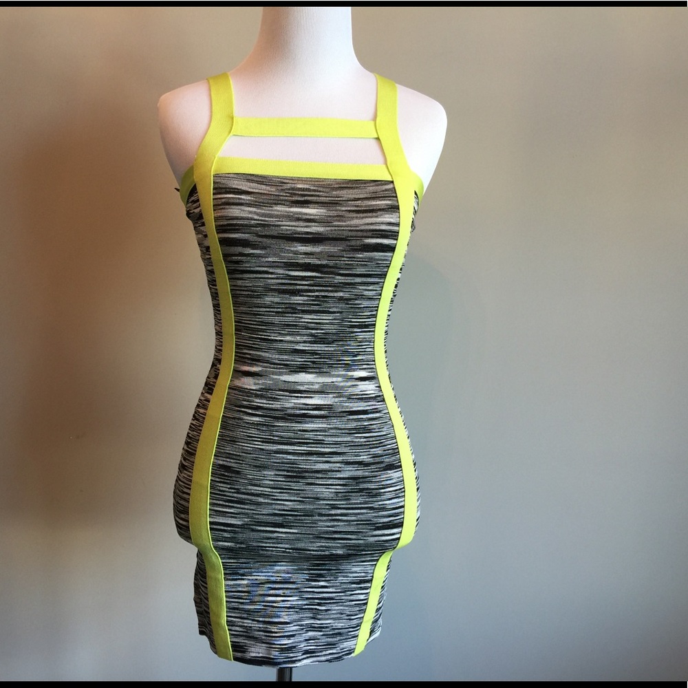 Bebe dress