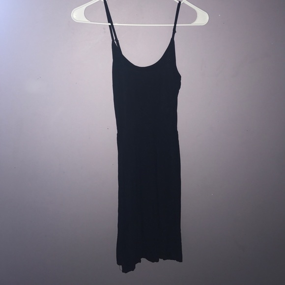 Simple Black Sundress - Picture 2 of 2
