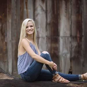 Meet your Posher, Emma