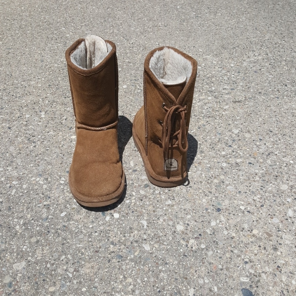 ⚠PRICE DROP Elizabeth Corset Bearpaw boots