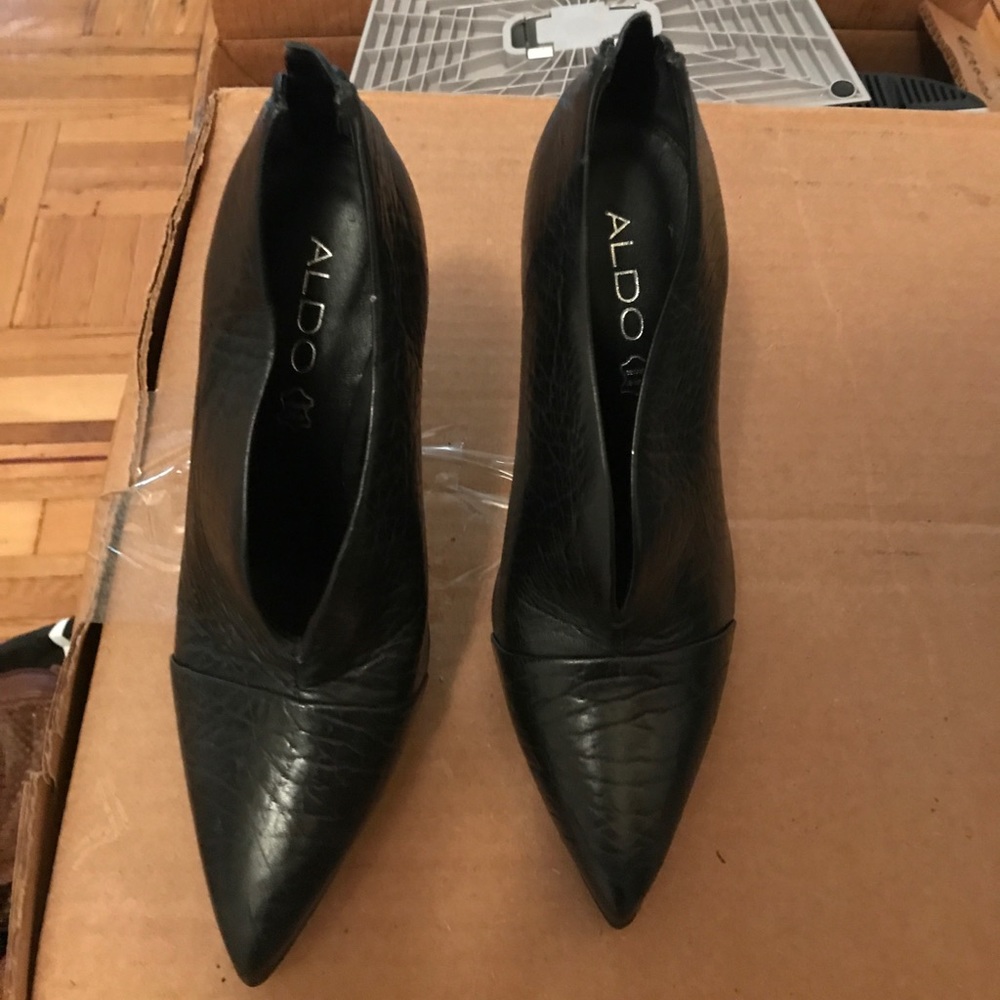 Aldo black booties