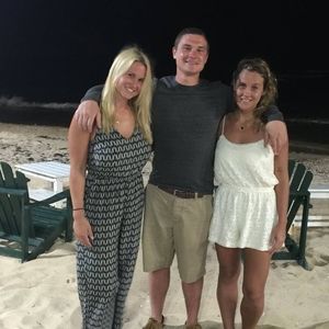 Meet your Posher, Sam