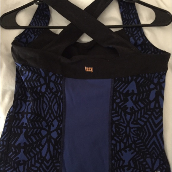 Lucy Athletic Top - Picture 3 of 4