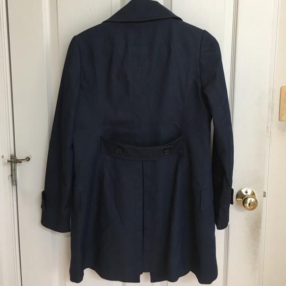 Banana Republic | Trench Coat - Picture 3 of 3