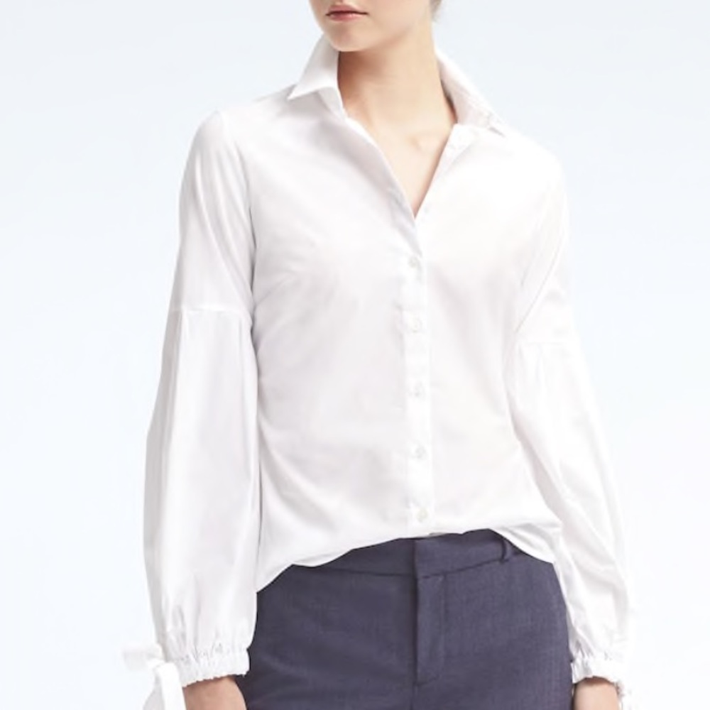White Banana Republic Bottom Down Blouse