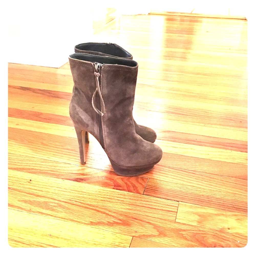 Ankle boots