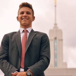 Meet your Posher, Chase