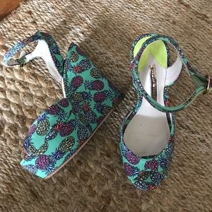 NBW Sophia Webster pineapple wedges