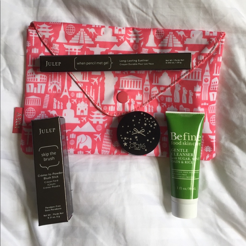 Cosmetic goodly bag