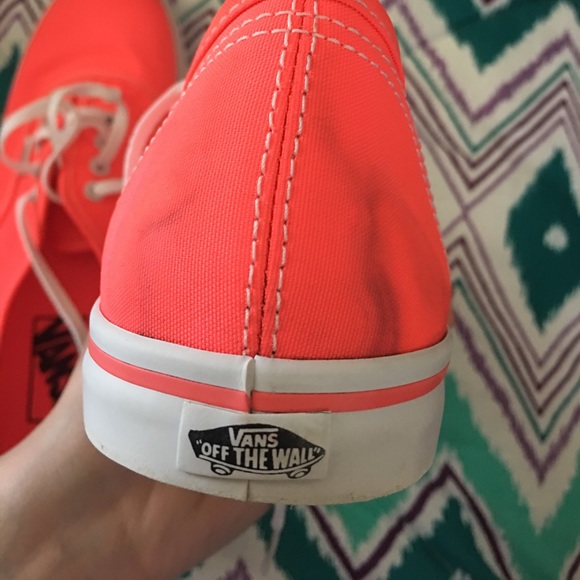 Vans 💗 - Picture 3 of 4