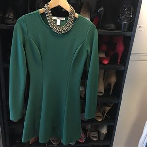 Kelly green long sleeved dress
