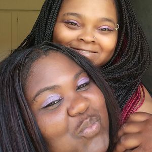 Meet your Posher, Lori