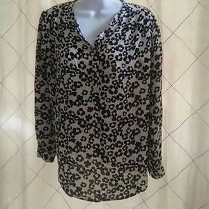 Ann Taylor Loft Black and White Floral Blouse