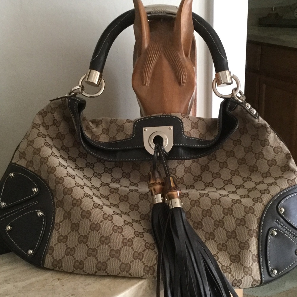 Rare Gucci Handbag❤️PRICE DROP❤️