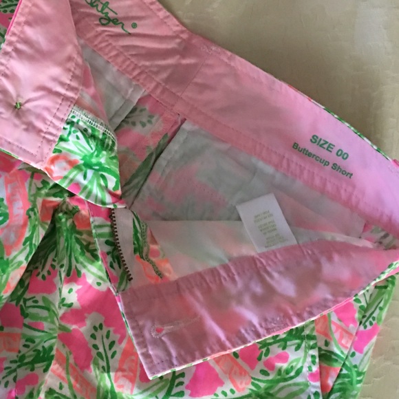 Lilly Pulitzer Shorts - Picture 8 of 8