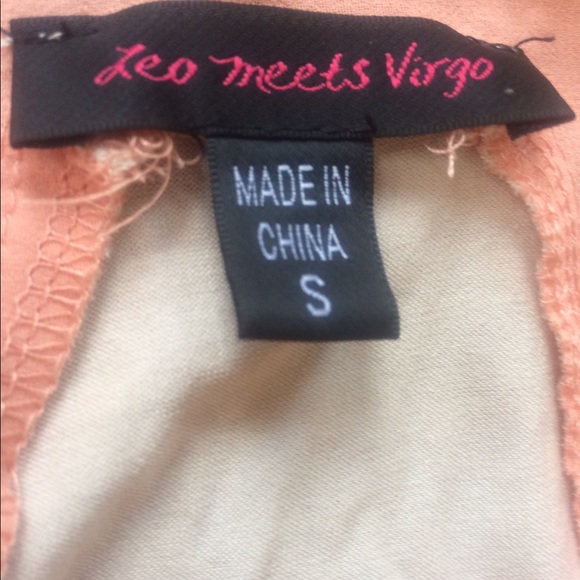 High-Lo Pleated Summer Dress - Picture 5 of 6