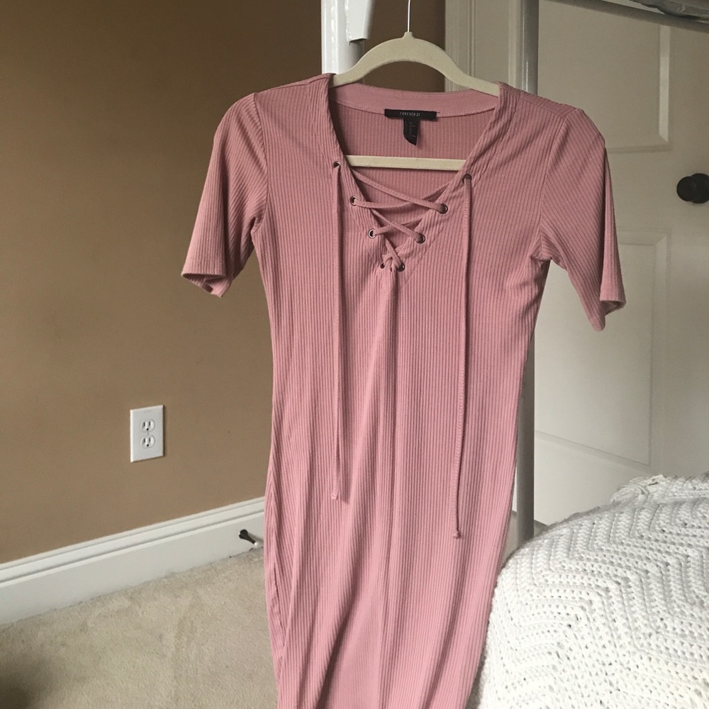 Mauve lace up cap sleeves dress
