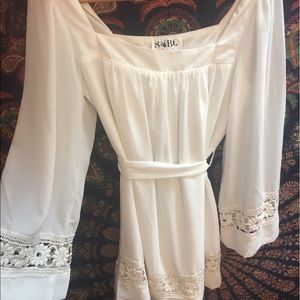 Saboskirt cream flowy dress