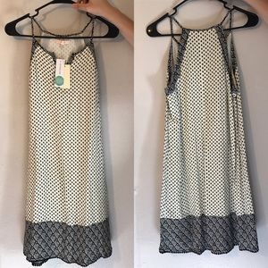 Skies are blue Eleene dress -stitch fix NWT
