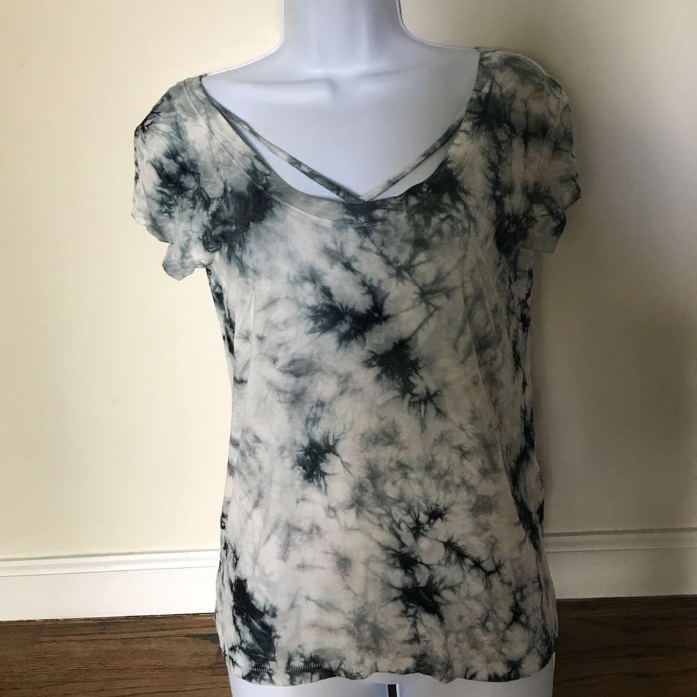 american eagle shirt!