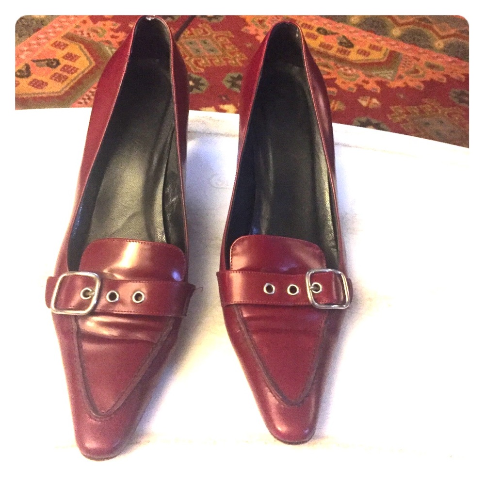 Coach red leather loafer pump