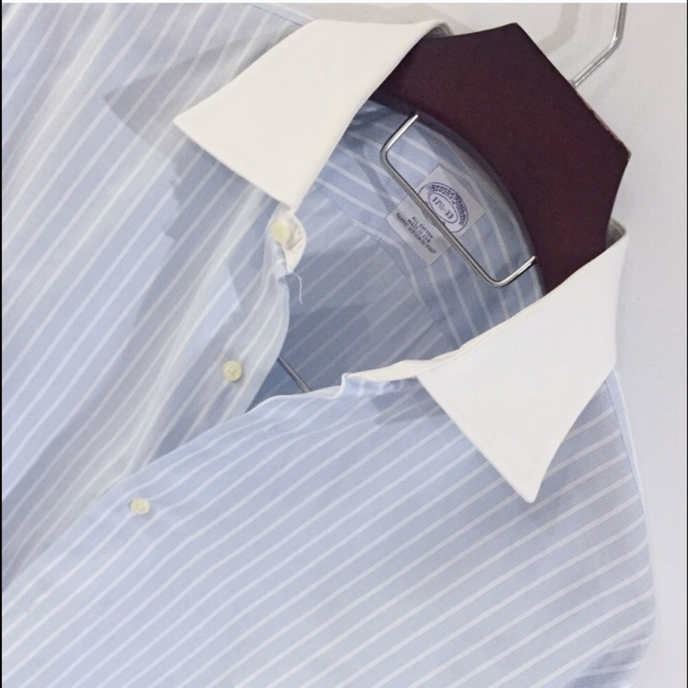 EUC Brooks Brothers Dress shirt. Size 17 1/3 - 33