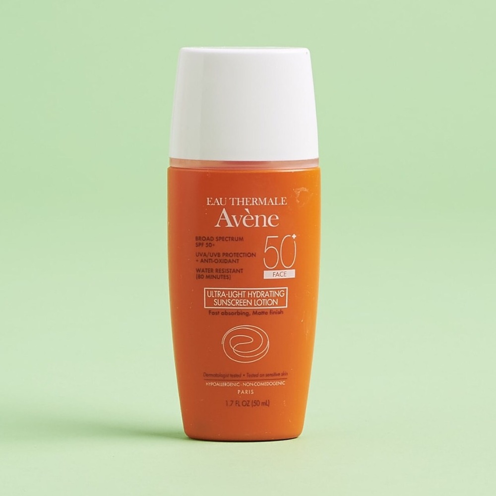 Ultra-Light Hydrating Sunscreen Lotion SPF 50+