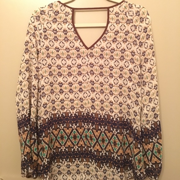 Pattern Blouse - Picture 2 of 3