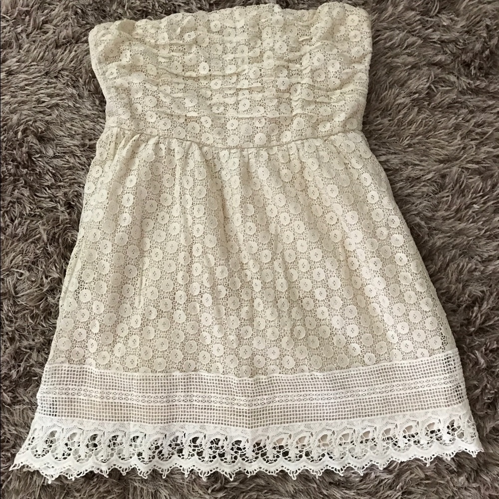 Large lace dress