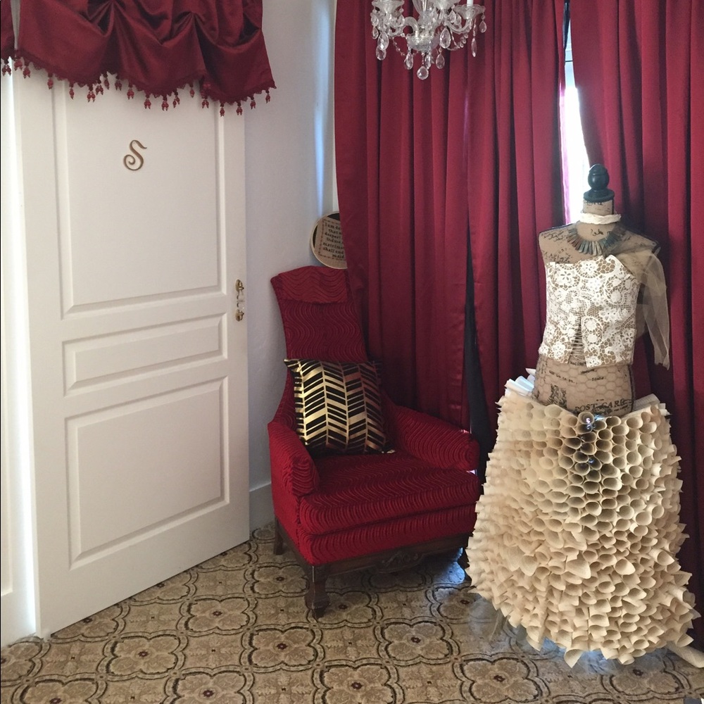 BOOKMARK MY CLOSET by liking this post