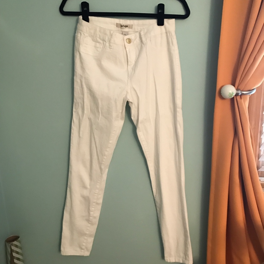 white denim skinny jeans