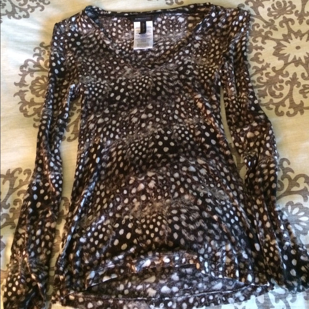 Long-sleeve BCBG tee