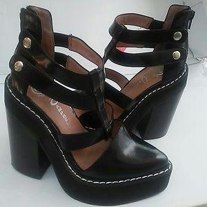 Jeffrey cambell booties