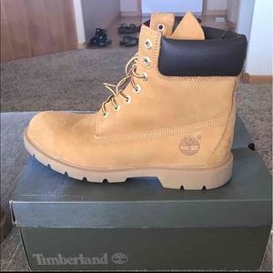 Wheat 6 inch padded timberland boots